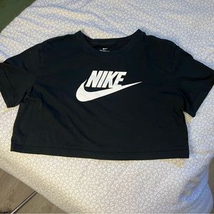 Nike tee
